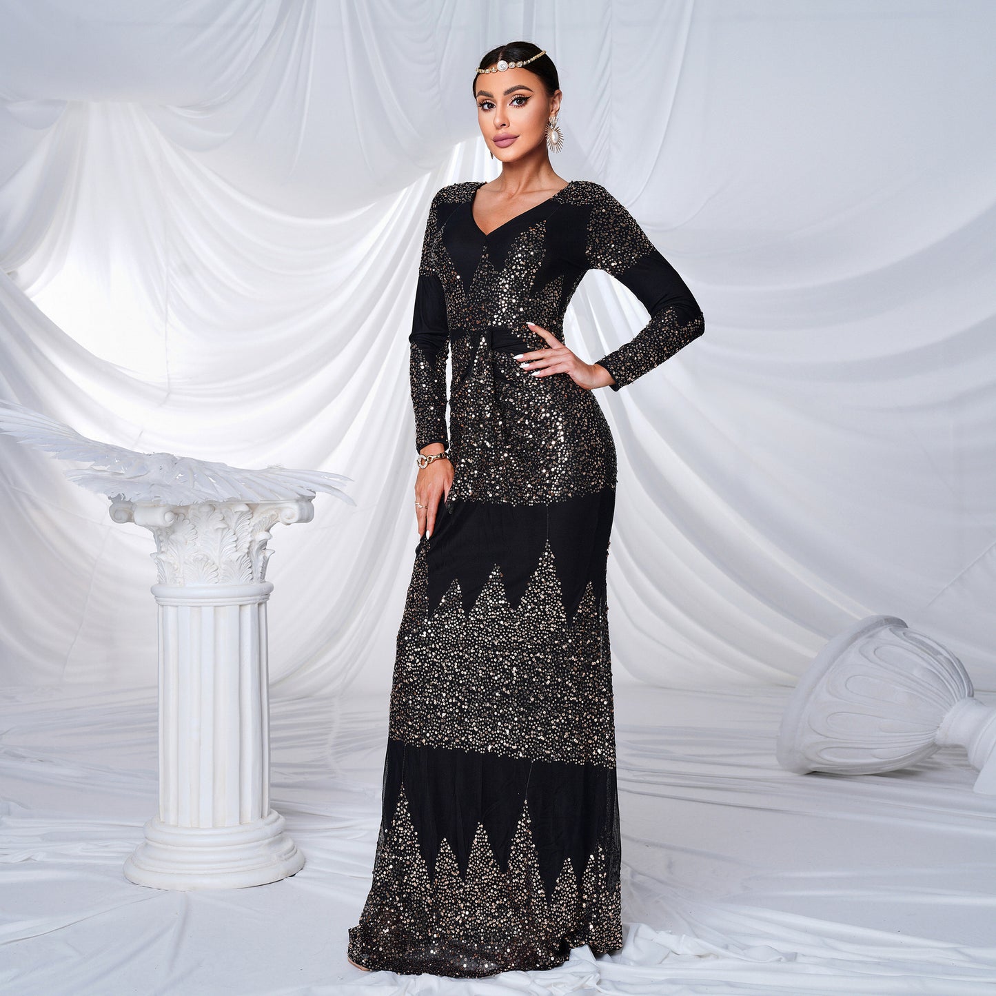 Long Sleeve V-neck Slim-fit Long Sequined Banquet Evening Dress