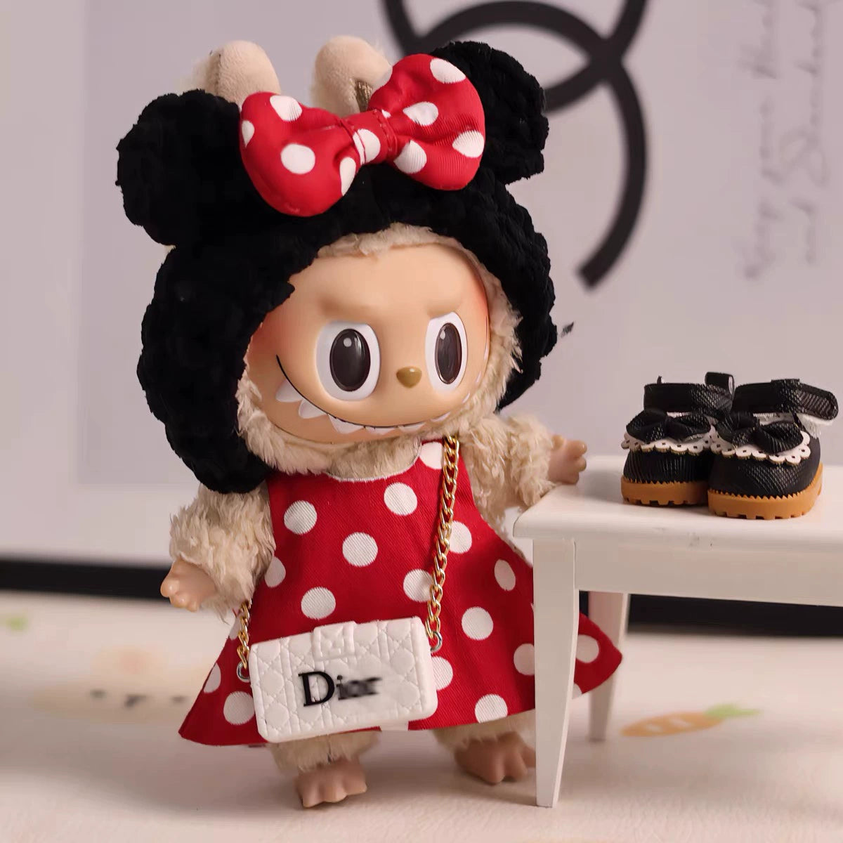 Labubu Doll Clothes 17cm Heart-warming Macaron Rubber-encrusted Face Rag Doll Clothes Changing