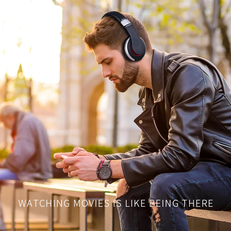 Wireless headset with Bluetooth