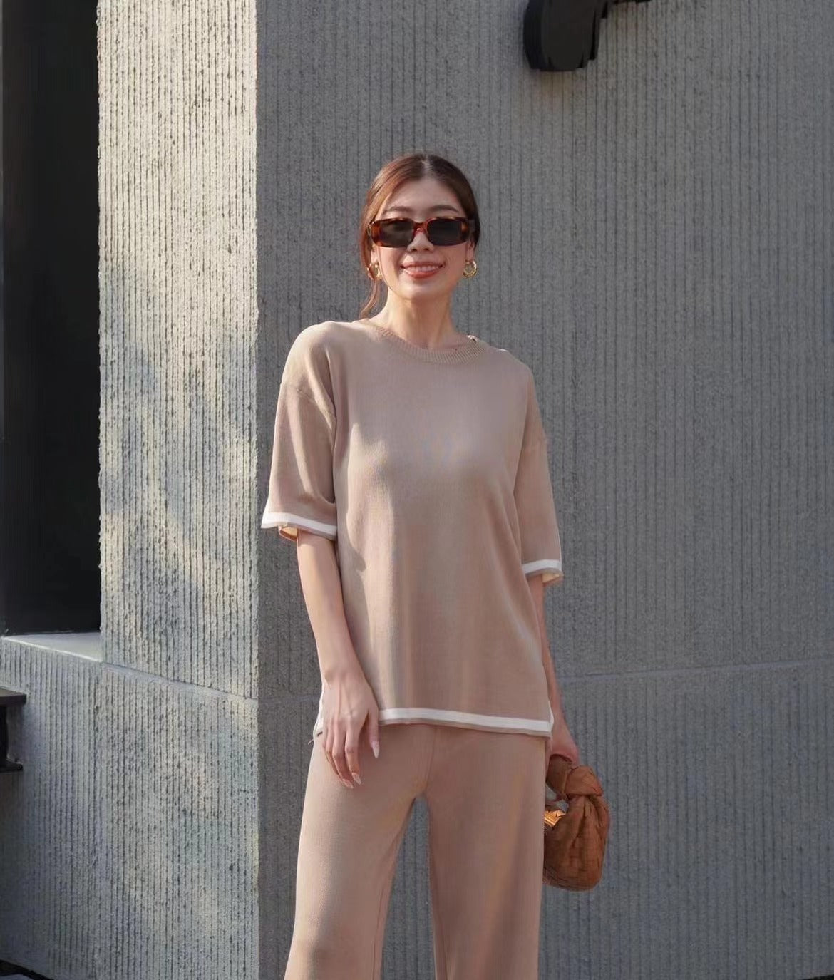 New Style Fashionable Contrasting Color Slit Short-sleeved Sweater + High-waist Slimming Wide-leg Pants Two-piece Set
