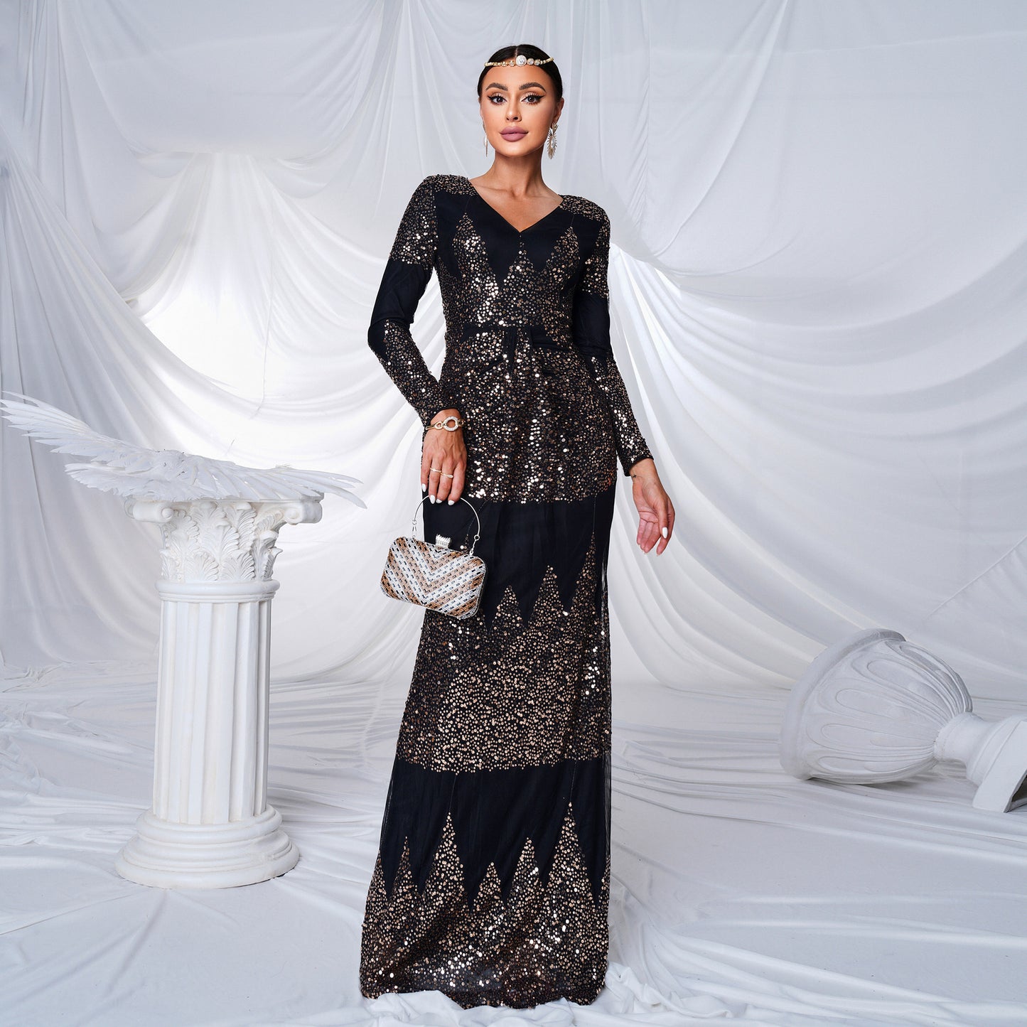 Long Sleeve V-neck Slim-fit Long Sequined Banquet Evening Dress