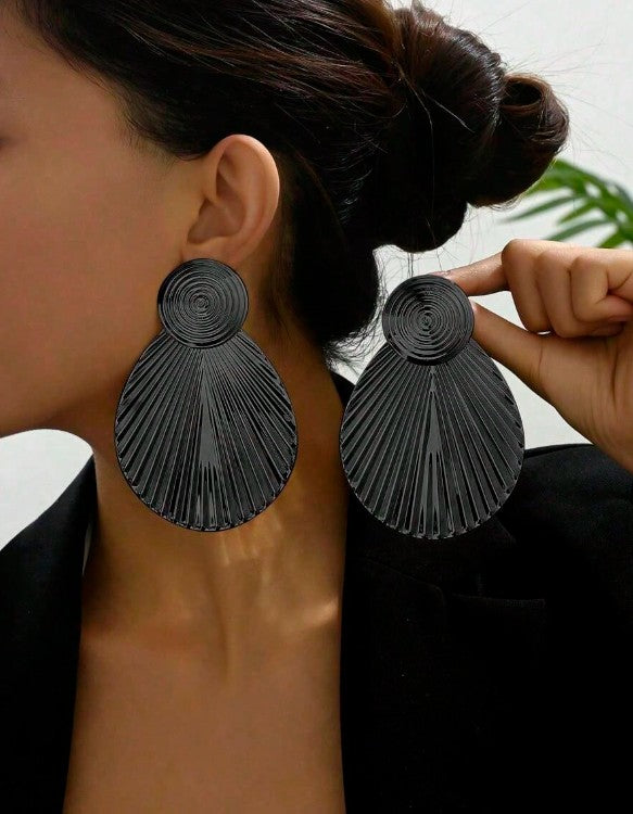 1pair New Exaggerated European And American Style Large Leaf Earrings